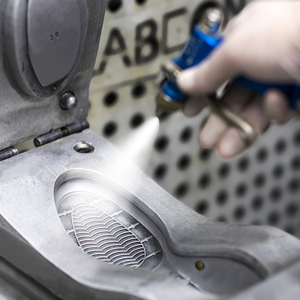 Application Laboratory